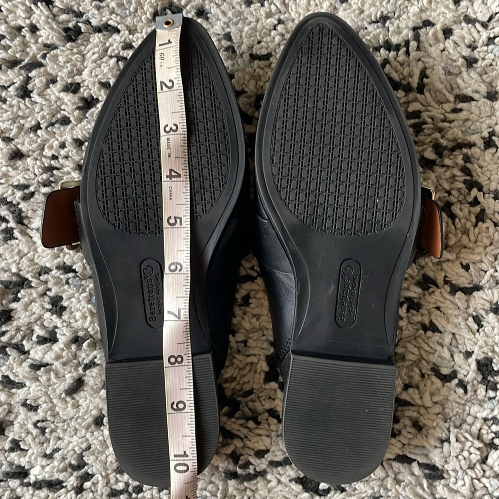 BareTraps Posture Graycie Flats Mules Shoes—Size 7.5, Black - Picture 11 of 11